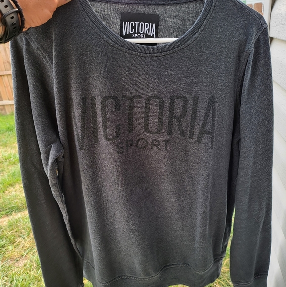 Victoria Sport long sleeve tee/sweatshirt - Picture 4 of 4